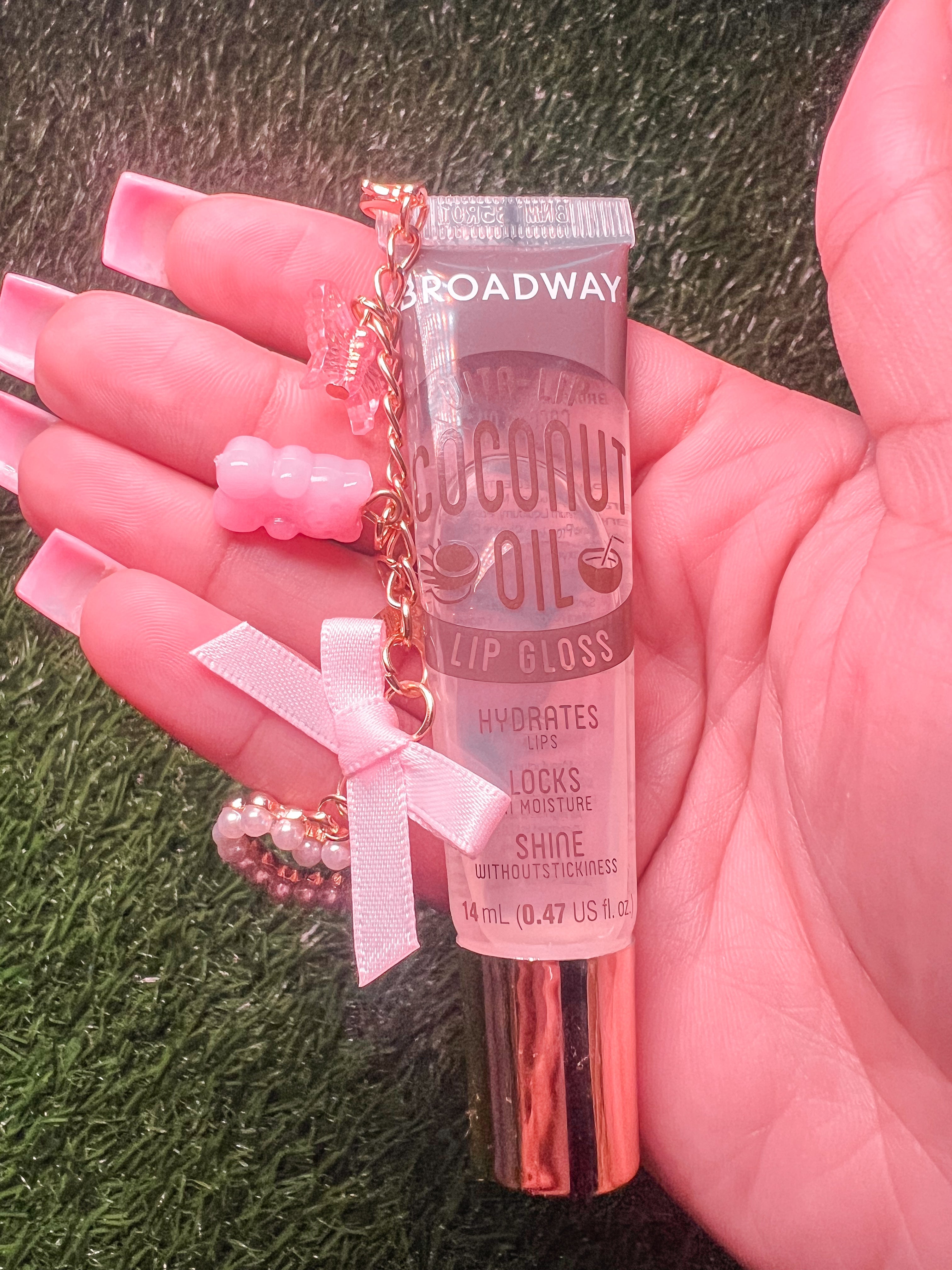 Cutie Lipgloss and Charm Chain – Detachable & Reusable Lip Gloss Holder with Mini Clasp (gloss included)