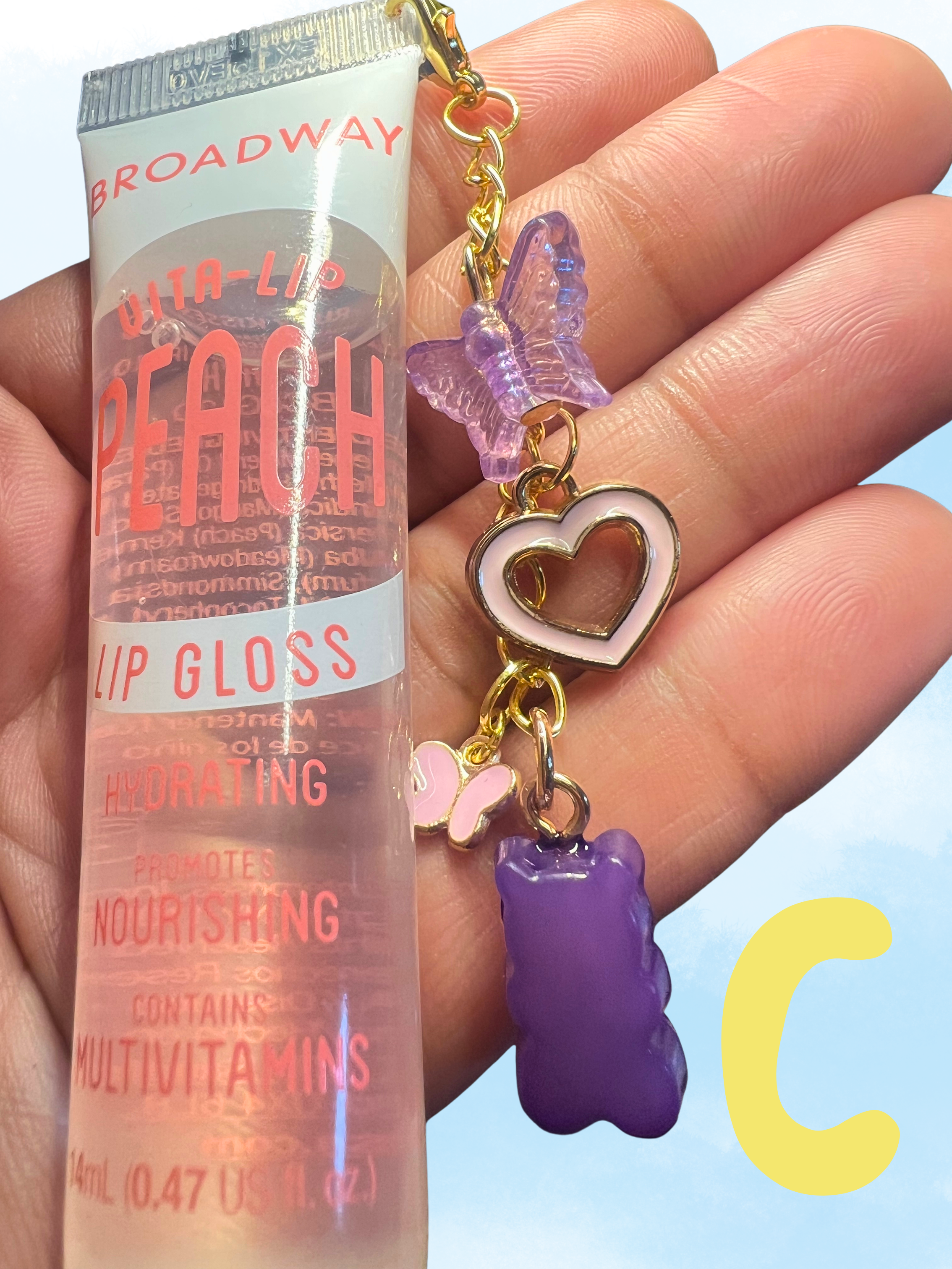 Cutie Lipgloss and Charm Chain – Detachable & Reusable Lip Gloss Holder with Mini Clasp (gloss included)