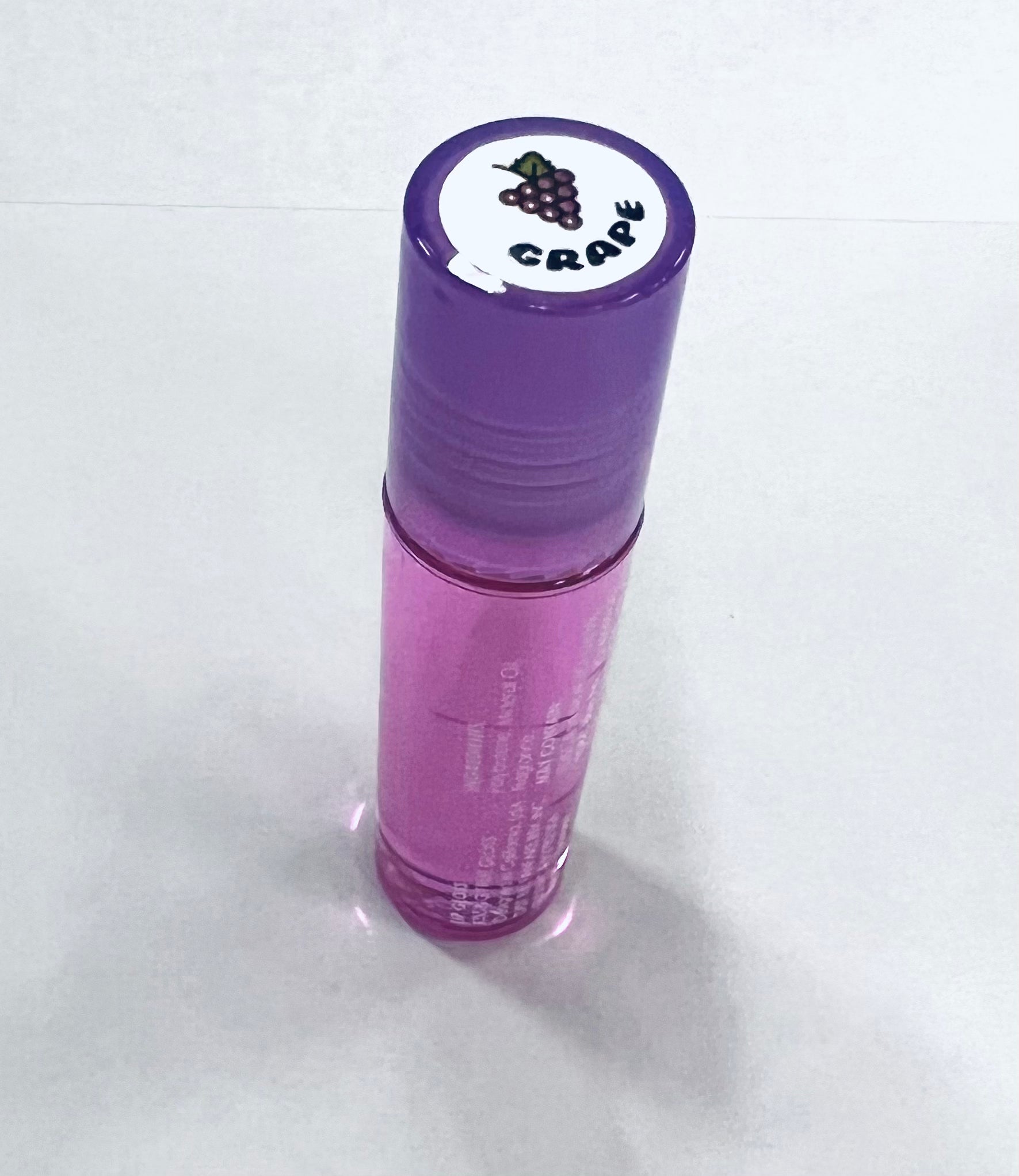 AMUSE ROLL ON FRUIT LIP GLOSS